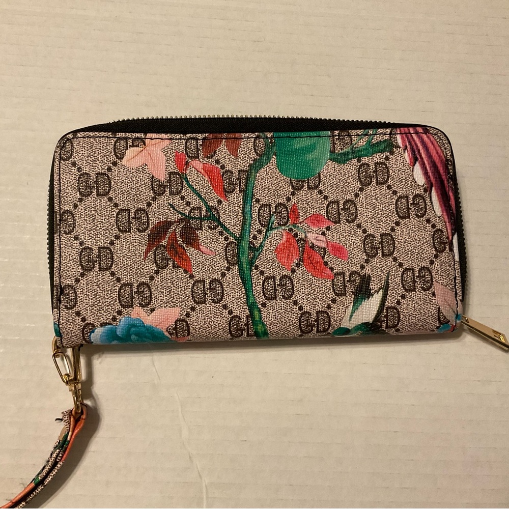 GD Wristlet Bag